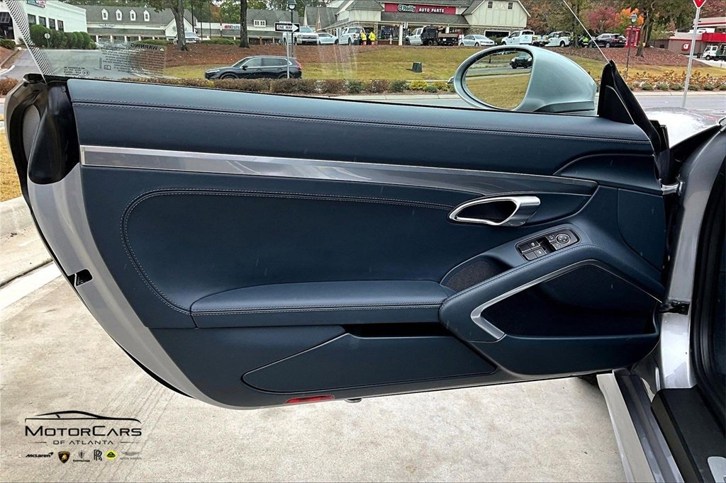 Used 2024 Porsche 718 Cayman image 19