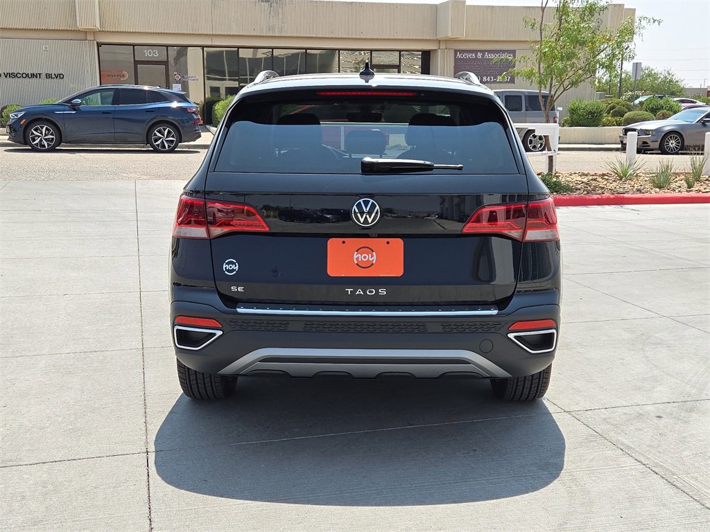Used 2024 Volkswagen Taos SE image 9