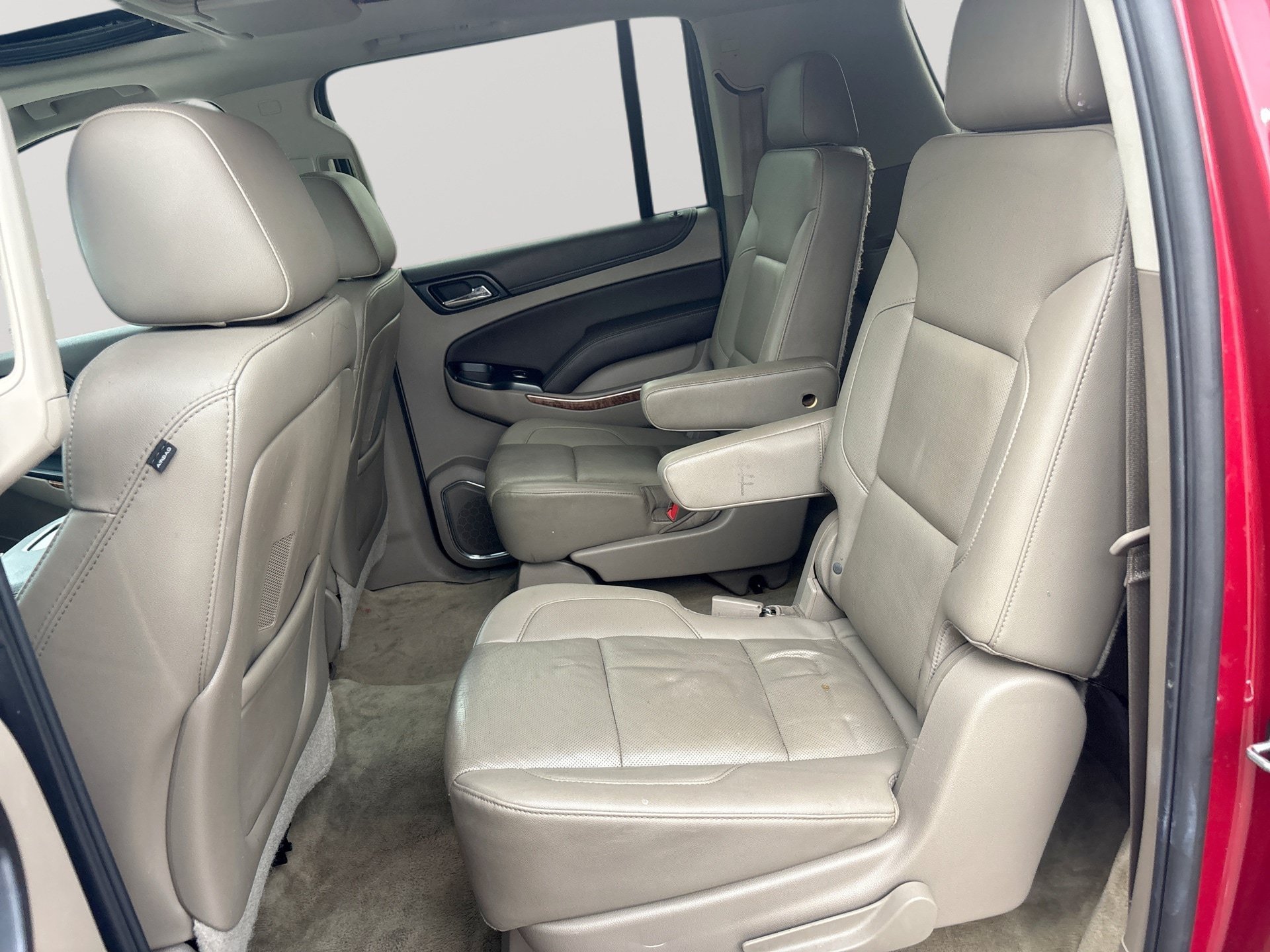 Used 2015 Chevrolet Suburban LTZ AWD/4WD image 26