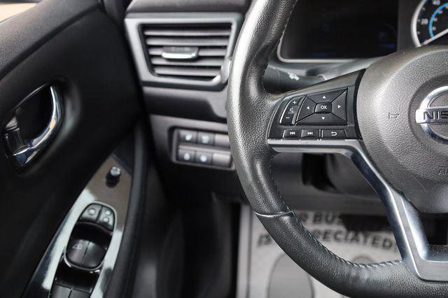 Used 2021 Nissan Leaf SV w/ SV Technology Package FWD image 30