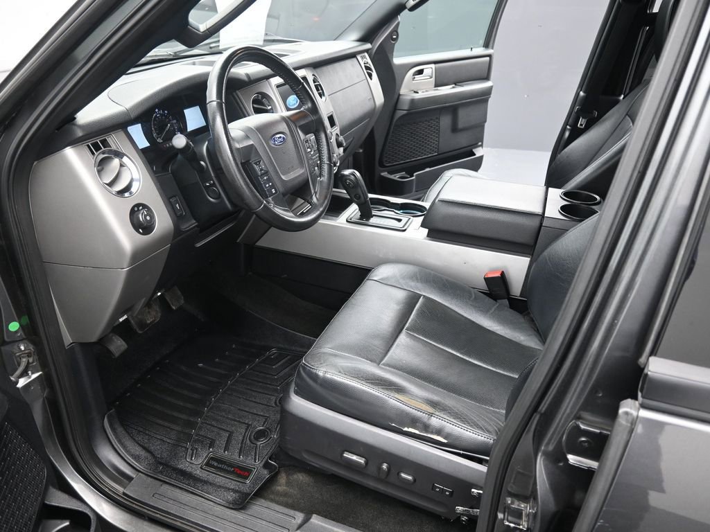 Used 2017 Ford Expedition EL XLT w/ Equipment Group 202A image 11