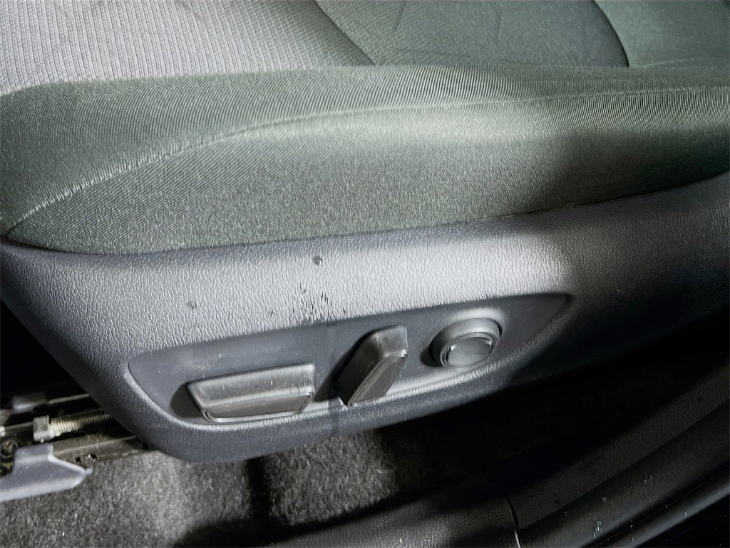 Certified 2025 Toyota RAV4 XLE image 18