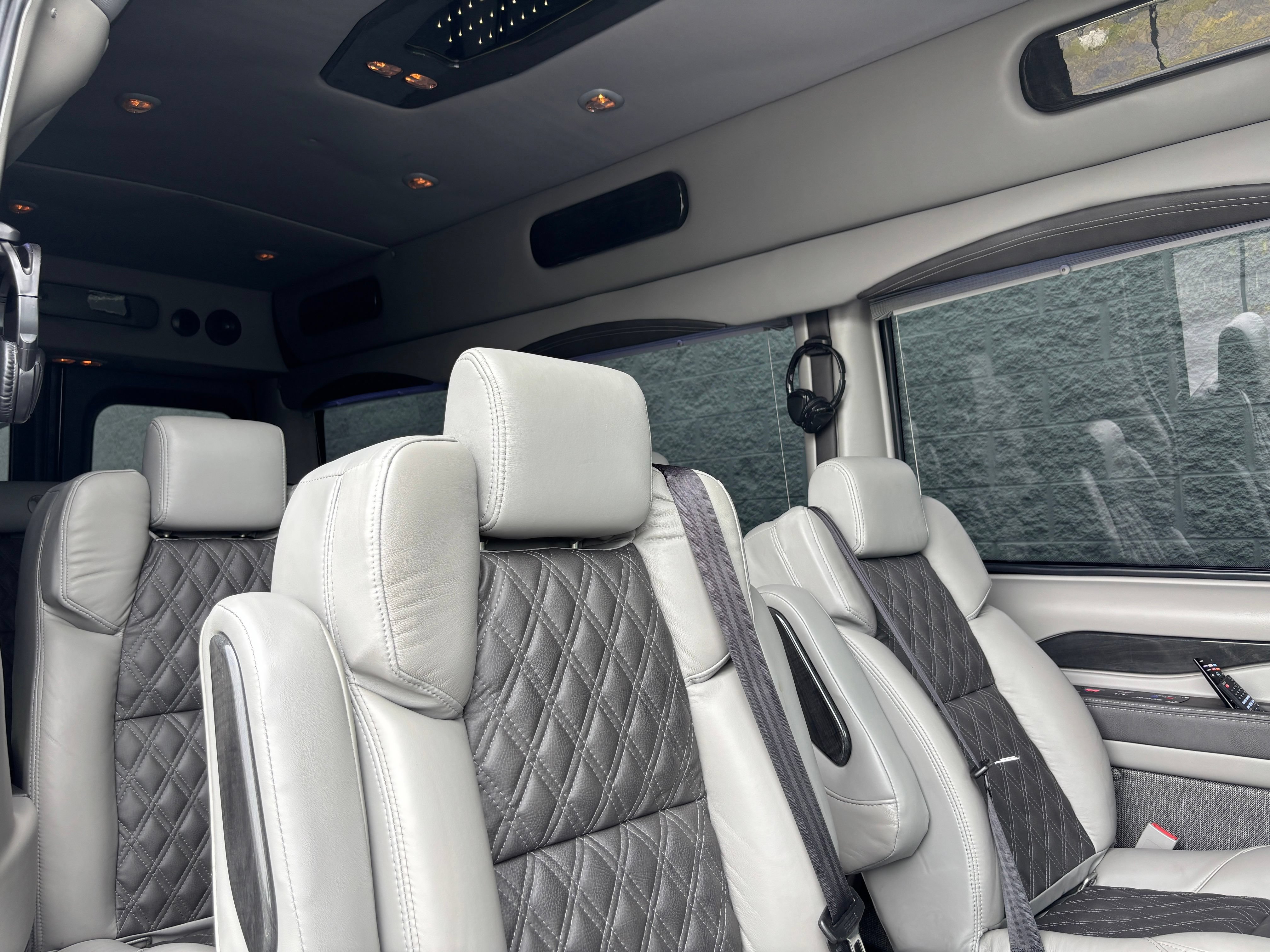 Used 2023 Mercedes-Benz Sprinter 2500 image 42