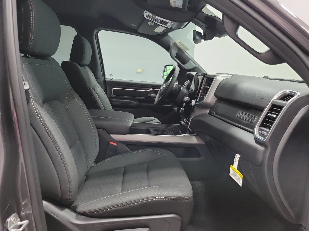 New 2026 RAM 1500 Big Horn AWD/4WD image 15