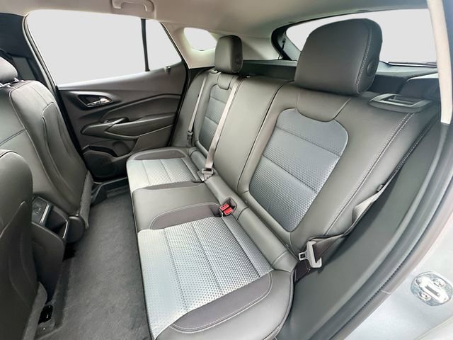 New 2026 Chevrolet Trax LT w/ Driver Confidence Package image 25