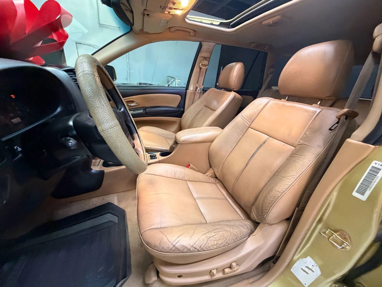 Used 2002 Isuzu Axiom XS RWD image 33