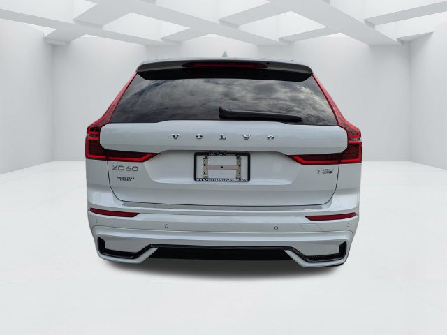 New 2026 Volvo XC60 T8 Plus w/ Protection Package Premier AWD/4WD image 5
