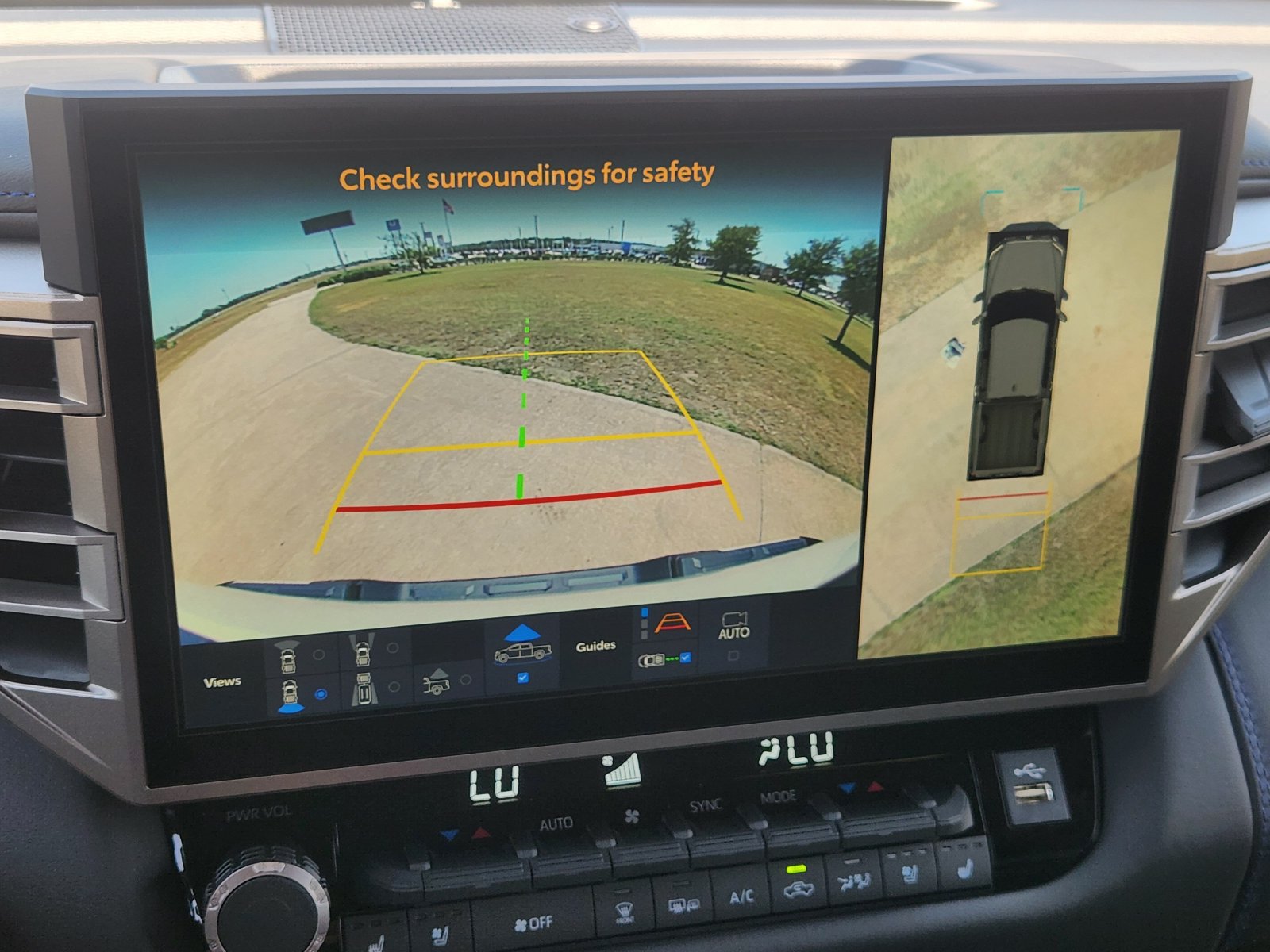 New 2026 Toyota Tundra Platinum AWD/4WD image 17