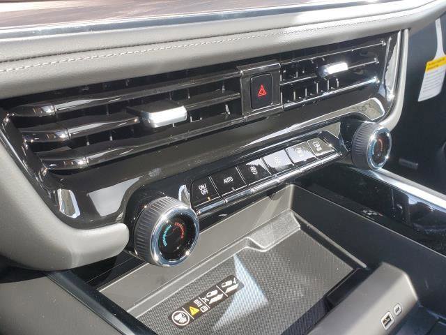 New 2025 Chevrolet Suburban LT w/ Comfort Package image 20