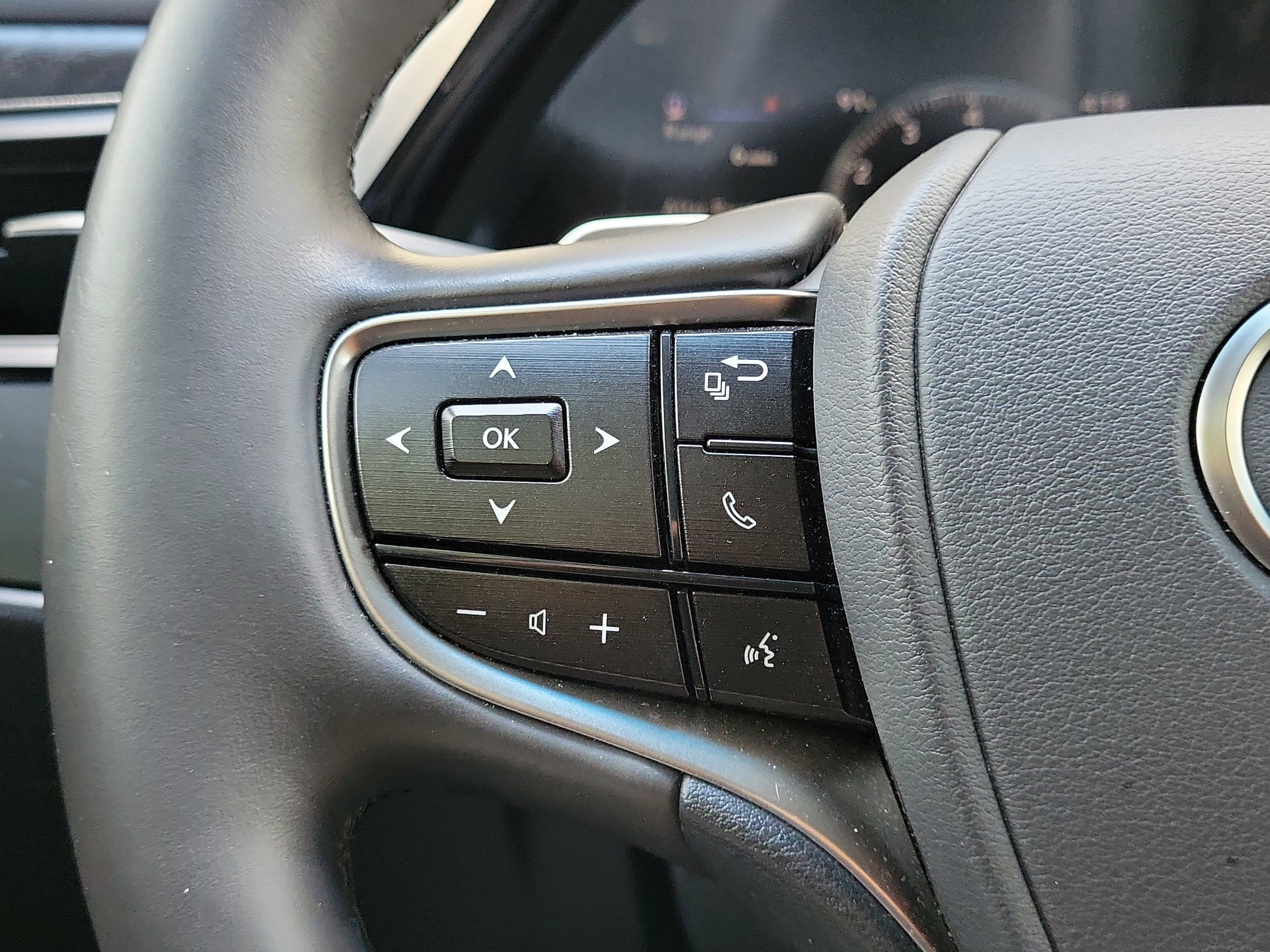 Used 2024 Lexus ES 350 w/ Premium Package FWD image 22