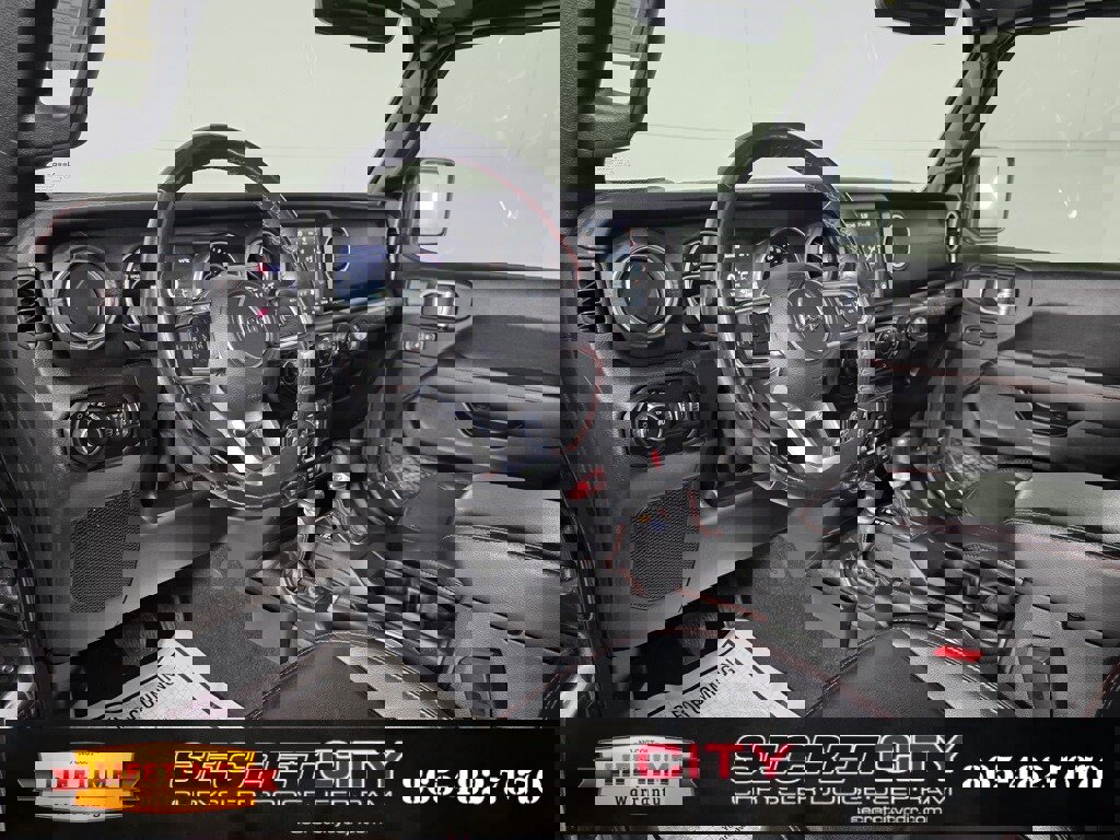 Used 2020 Jeep Wrangler Unlimited Rubicon w/ Quick Order Package 28Y Recon image 11