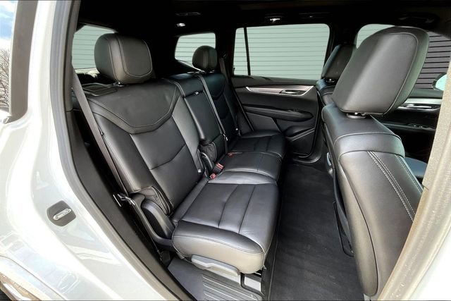 Certified 2023 Cadillac XT6 Luxury image 24