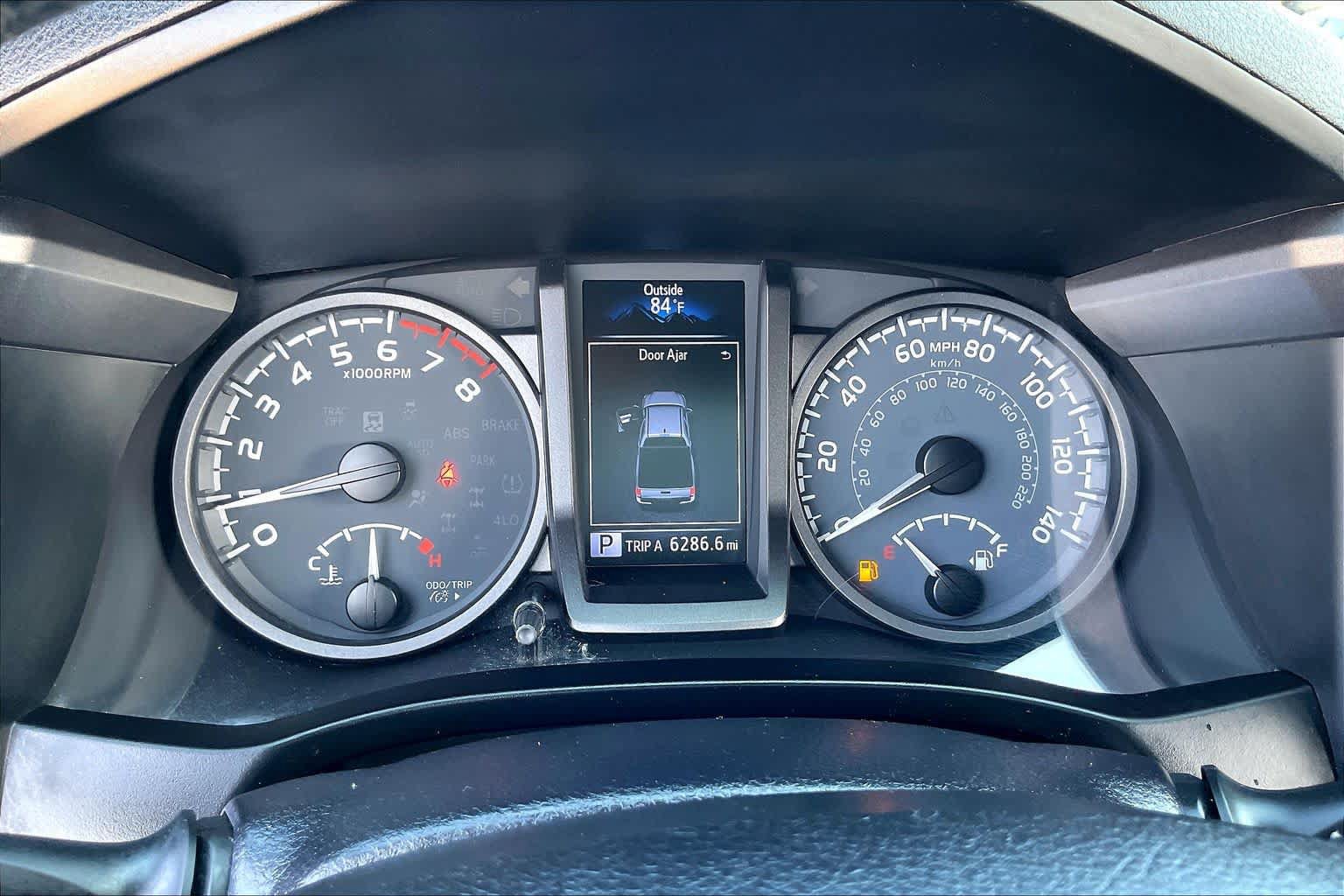 Used 2021 Toyota Tacoma TRD Sport w/ Technology Package RWD image 16