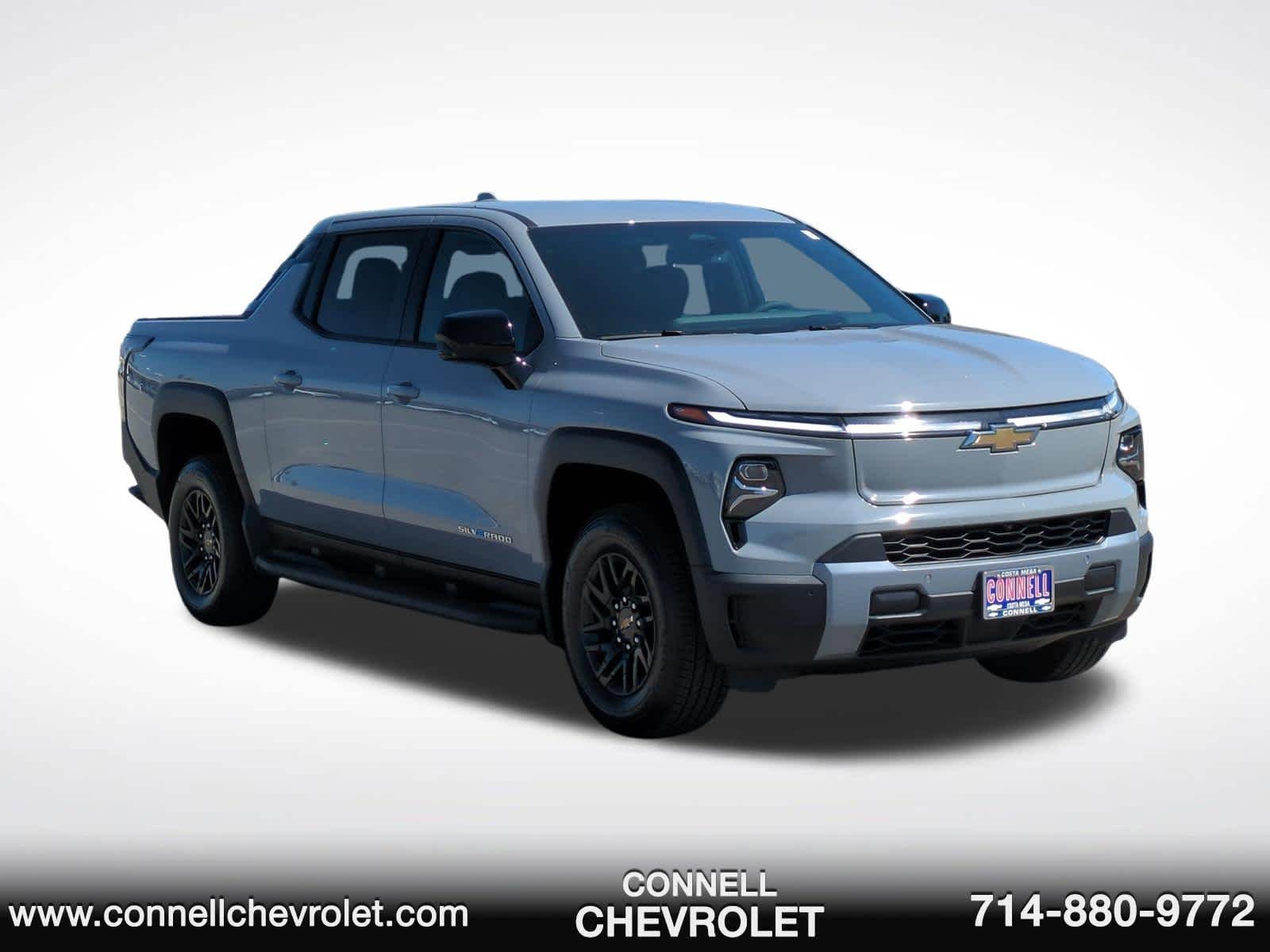 Used 2026 Chevrolet Silverado EV LT AWD/4WD image 3