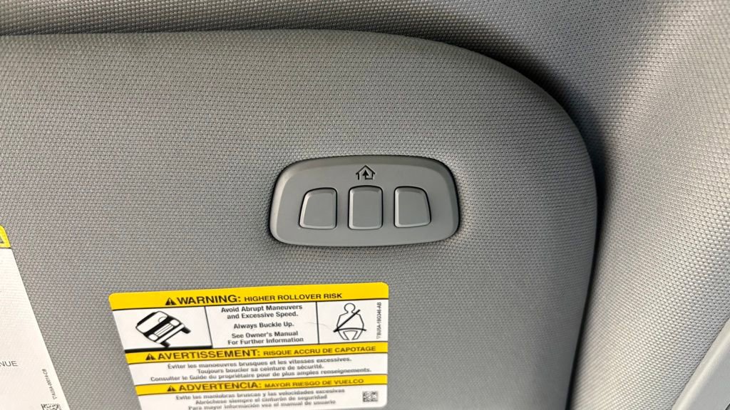 Used 2023 Ford F350 Lariat w/ Tow Technology Package AWD/4WD image 48