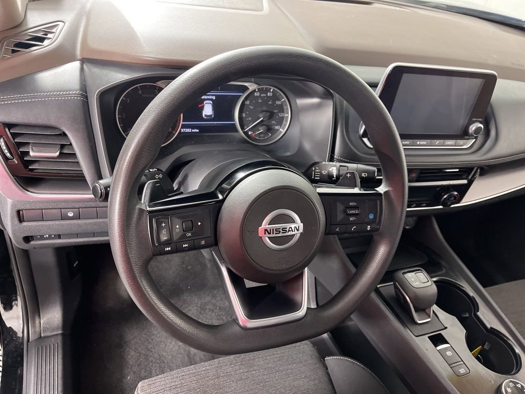 Used 2021 Nissan Rogue SV image 26