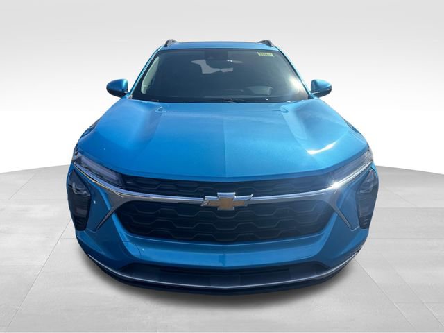 New 2026 Chevrolet Trax LT w/ Sunroof Package FWD image 8