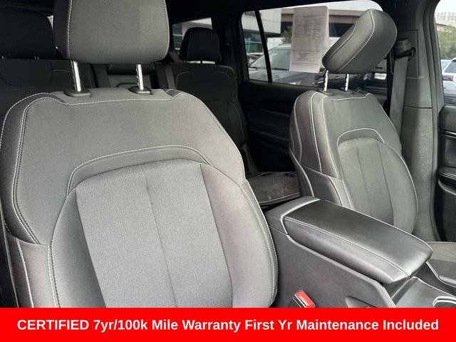 Used 2024 Jeep Grand Cherokee L Laredo AWD/4WD image 11