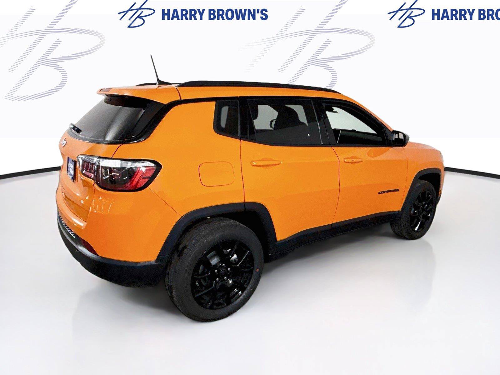 New 2026 Jeep Compass Latitude AWD/4WD image 30
