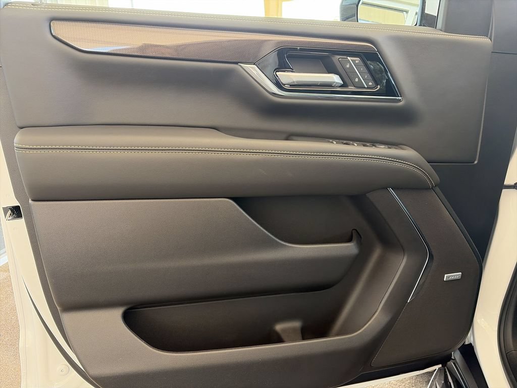 New 2026 GMC Yukon XL Elevation AWD/4WD image 30