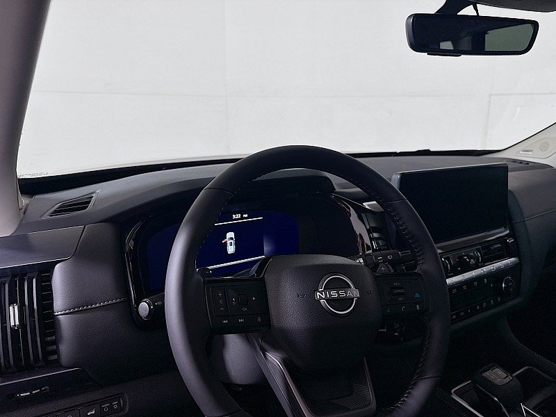 New 2026 Nissan Pathfinder SL w/ SL Premium Package AWD/4WD image 9