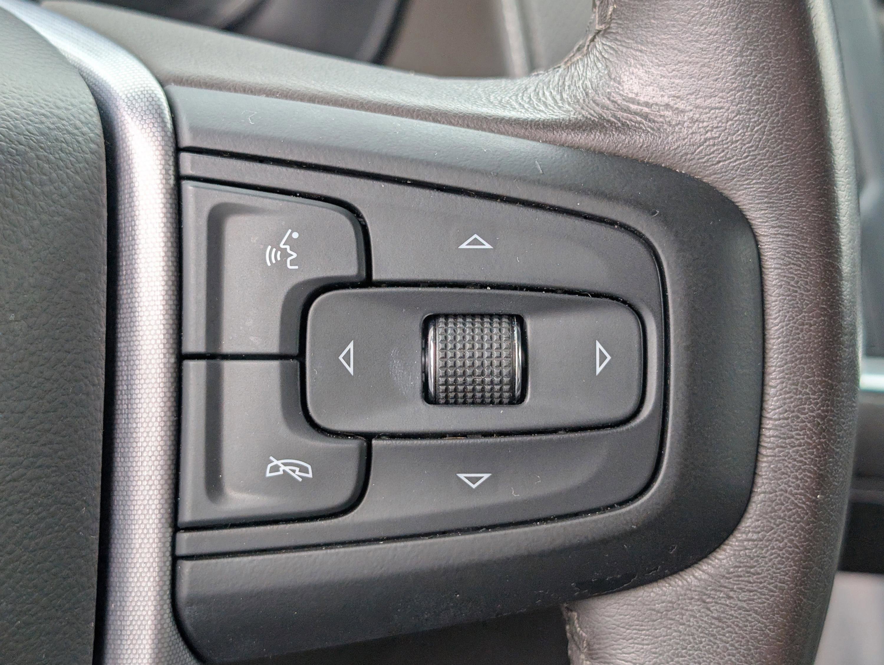 Used 2021 GMC Yukon SLT RWD image 19