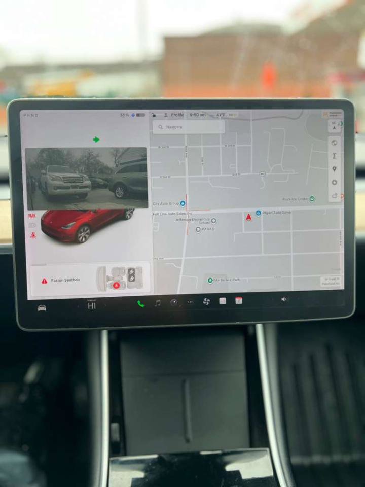 Used 2020 Tesla Model Y Long Range image 14