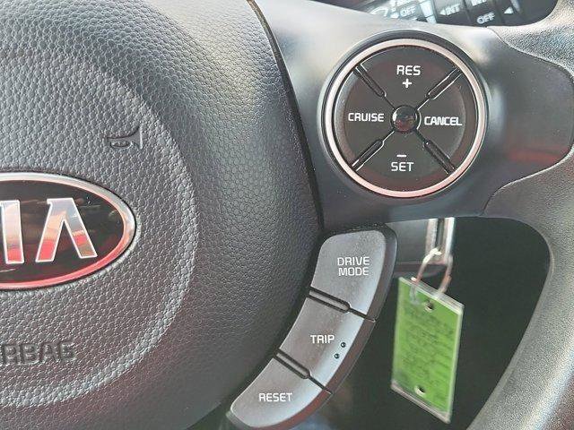 Used 2019 Kia Soul FWD image 22