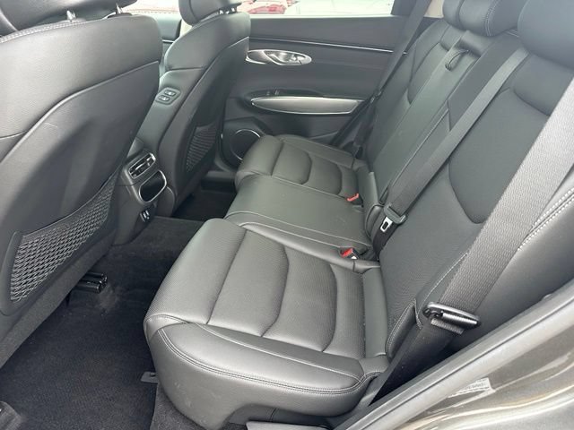 Used 2025 Genesis GV70 2.5T w/ Select Package AWD/4WD image 14