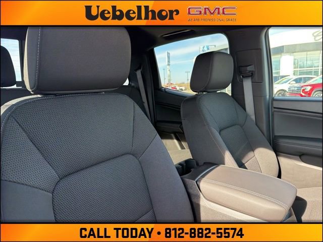 New 2026 GMC Canyon Elevation w/ Convenience Package image 4