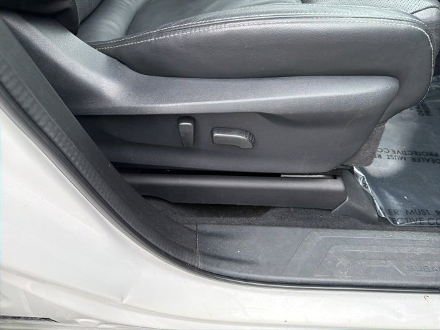 Used 2019 Subaru Ascent Limited image 22