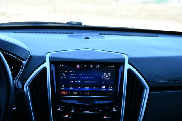 Used 2015 Cadillac SRX Luxury FWD image 23