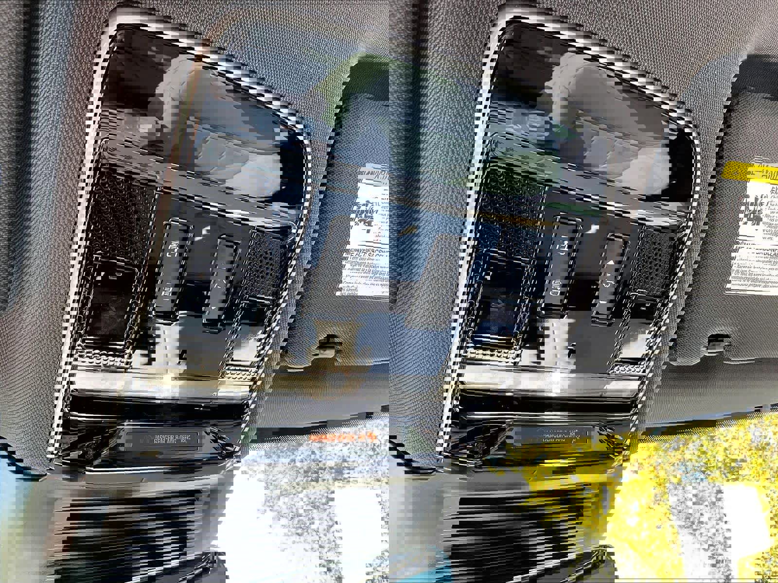 Used 2025 Land Rover Range Rover Sport S image 38