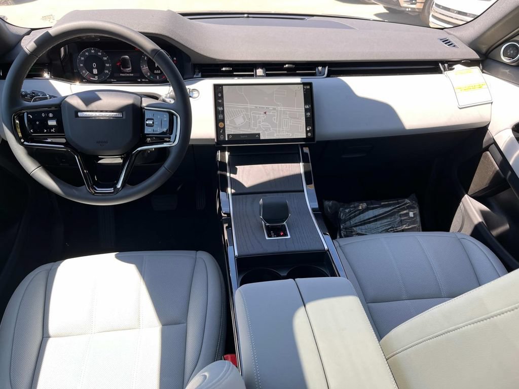 New 2026 Land Rover Range Rover Evoque S AWD/4WD image 10