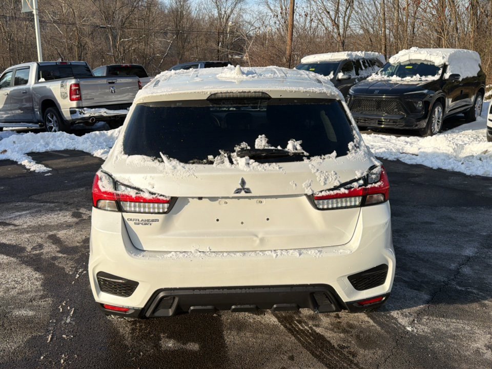 Used 2021 Mitsubishi Outlander Sport ES image 4