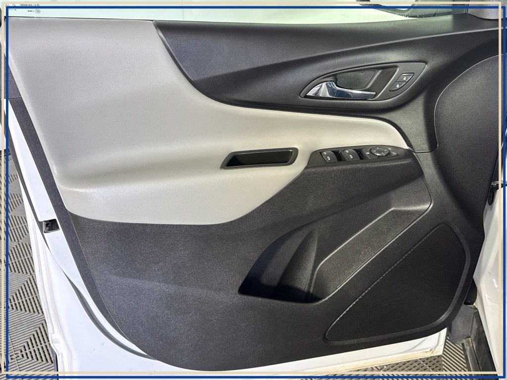Certified 2024 Chevrolet Equinox LS AWD/4WD image 33