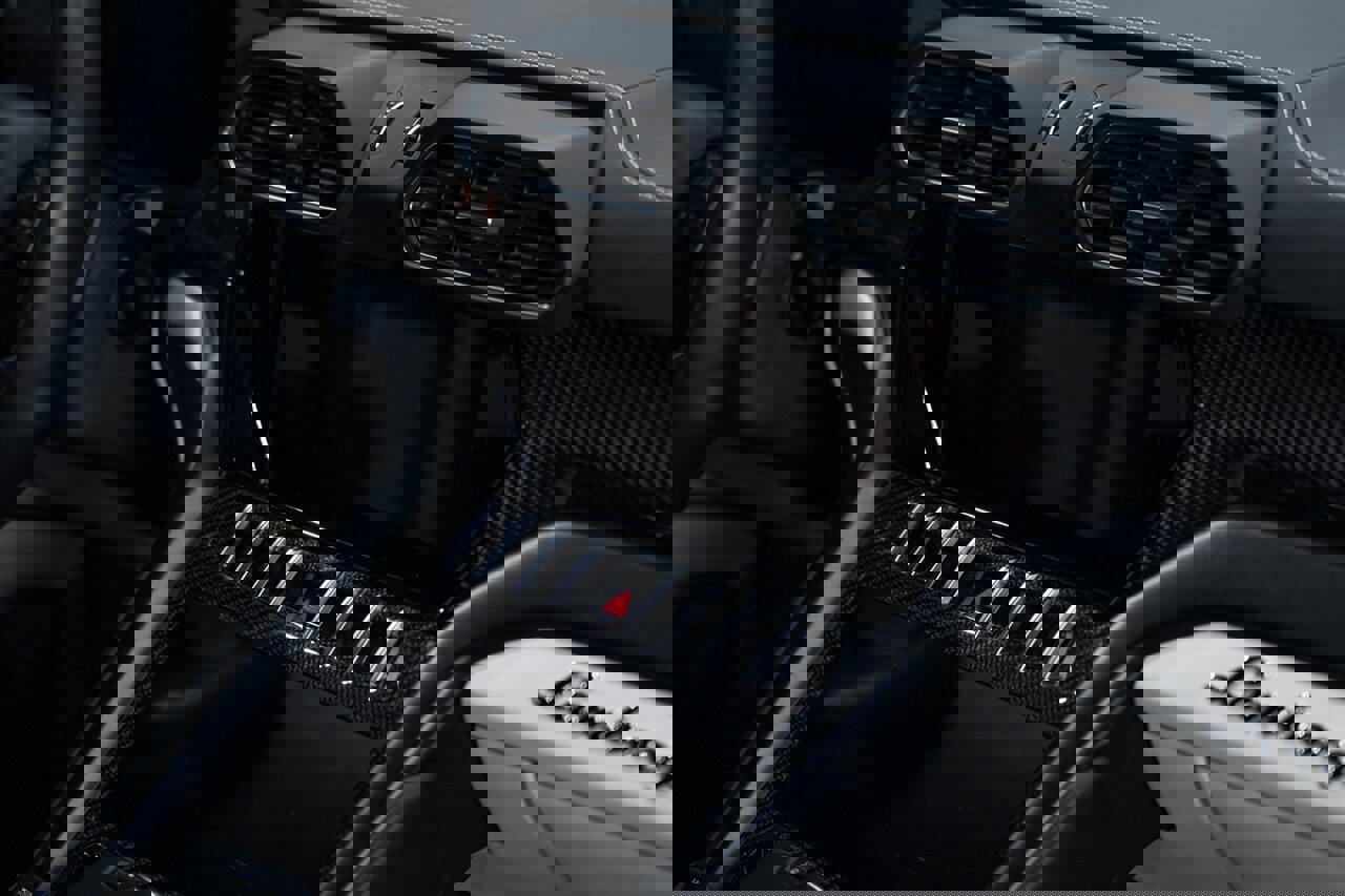 Used 2022 Lamborghini Urus image 63