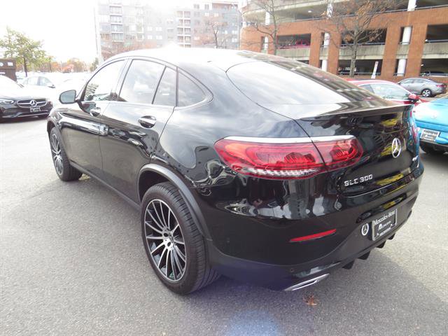 Used 2022 Mercedes-Benz GLC 300 4MATIC Coupe image 2