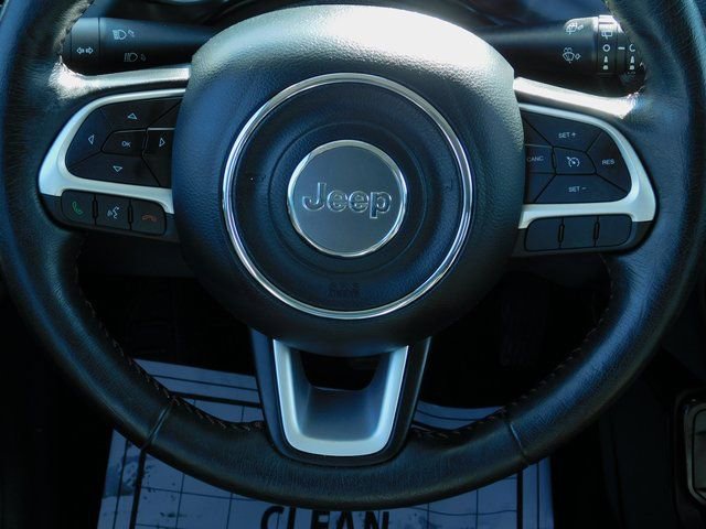 Used 2021 Jeep Renegade Trailhawk w/ Luxury Group III image 15