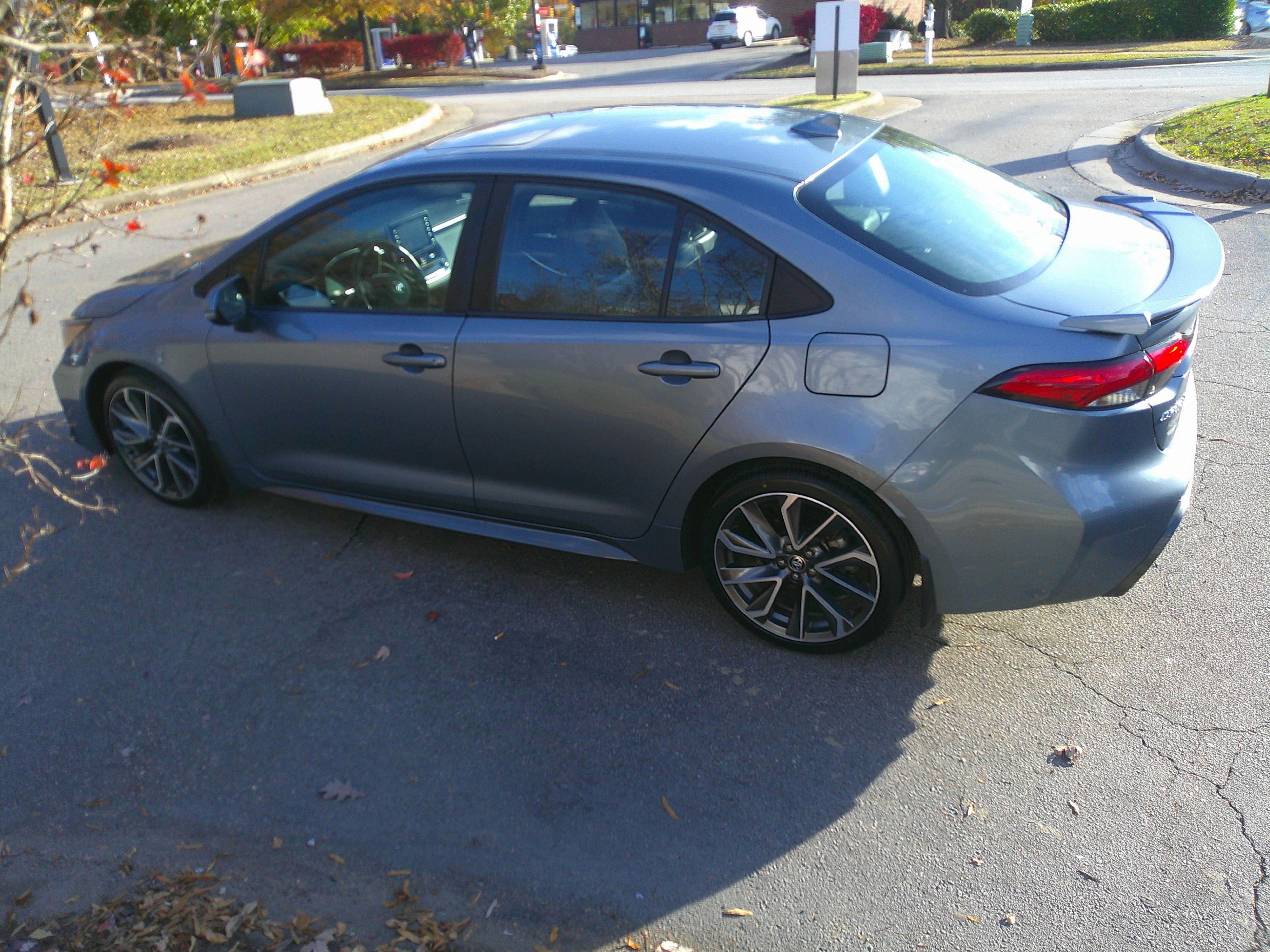 Used 2021 Toyota Corolla XSE image 8