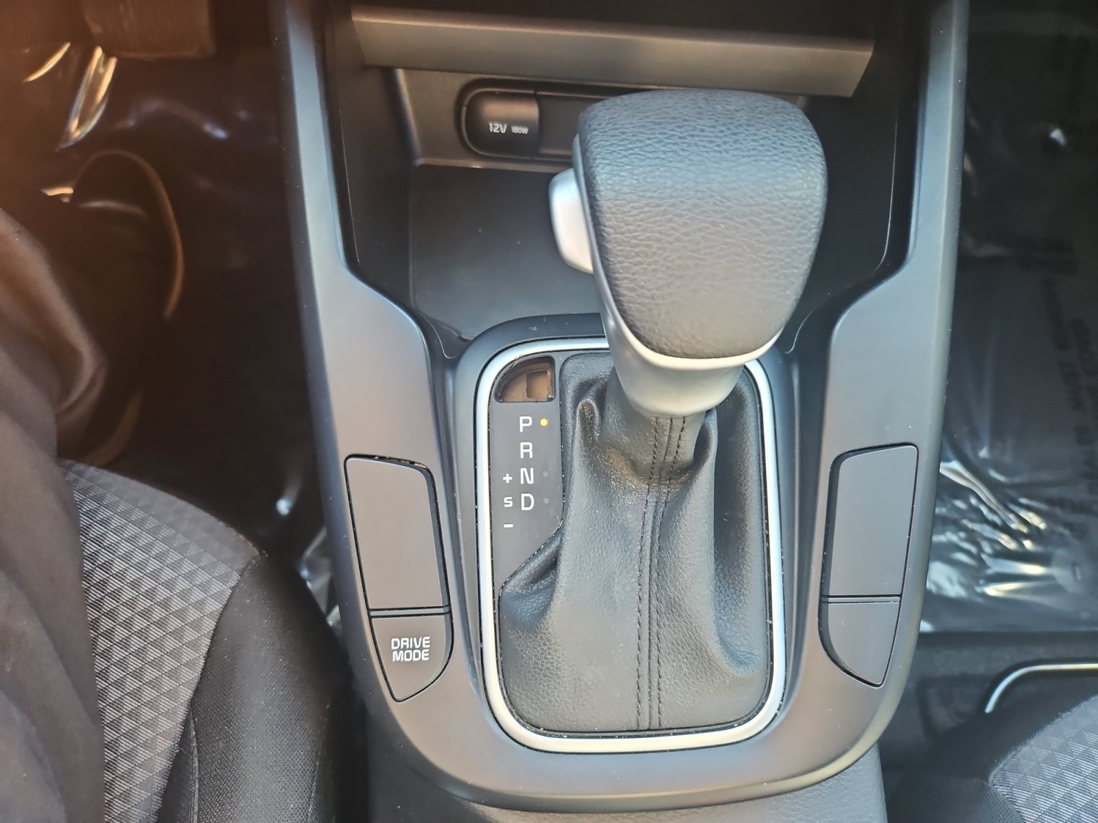Used 2025 Kia Soul LX FWD image 16