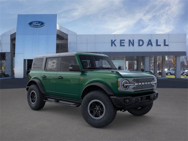 Used 2025 Ford Bronco Badlands image 7