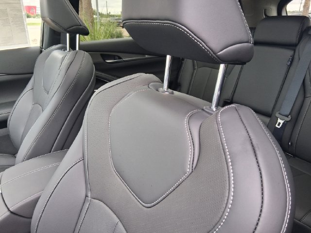 New 2027 INFINITI QX60 Luxe w/ Cargo Package FWD image 18