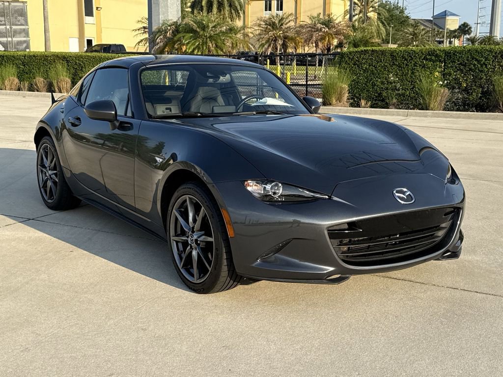 Used 2019 MAZDA MX-5 Miata RF Grand Touring RWD image 12