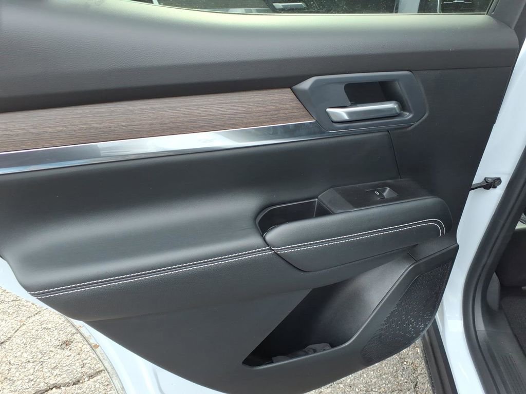 Used 2026 GMC Terrain Denali image 20