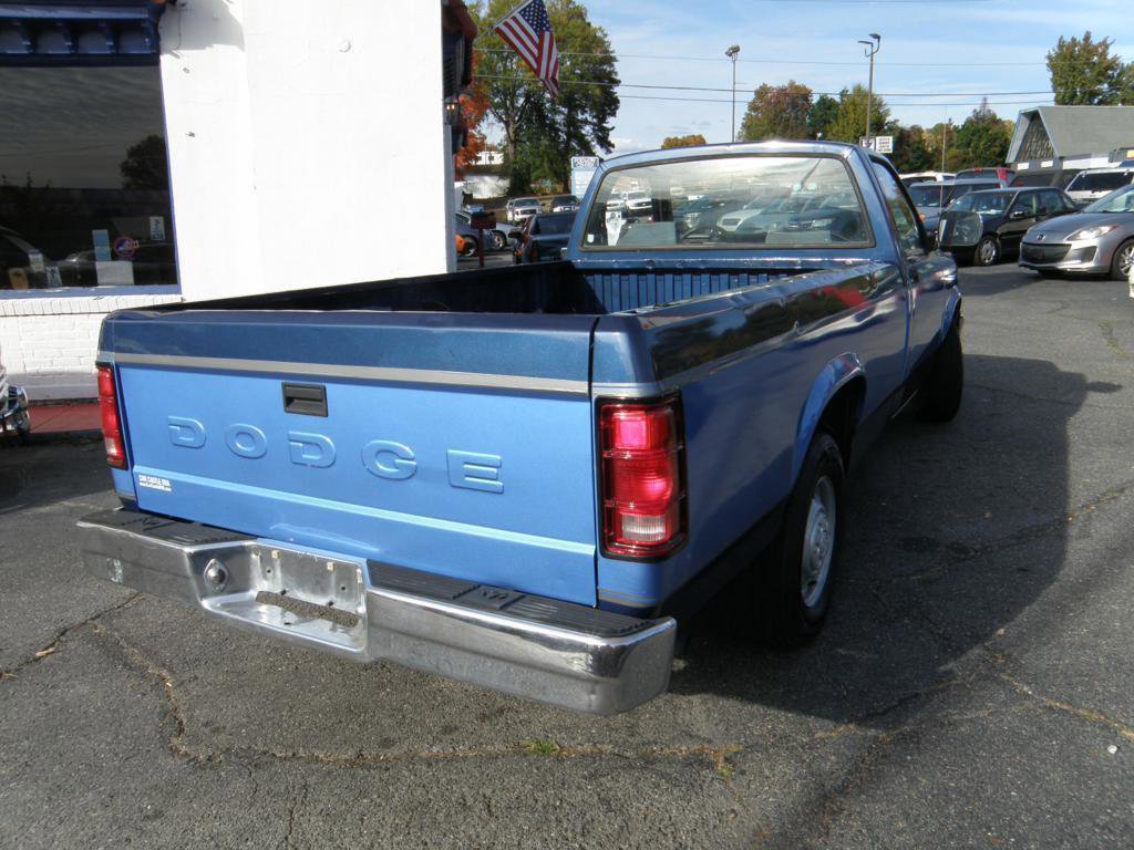 Used 1991 Dodge Dakota Reg. Cab 8-ft. Bed 2WD image 2