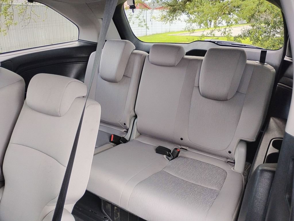 Used 2023 Honda Odyssey EX image 23