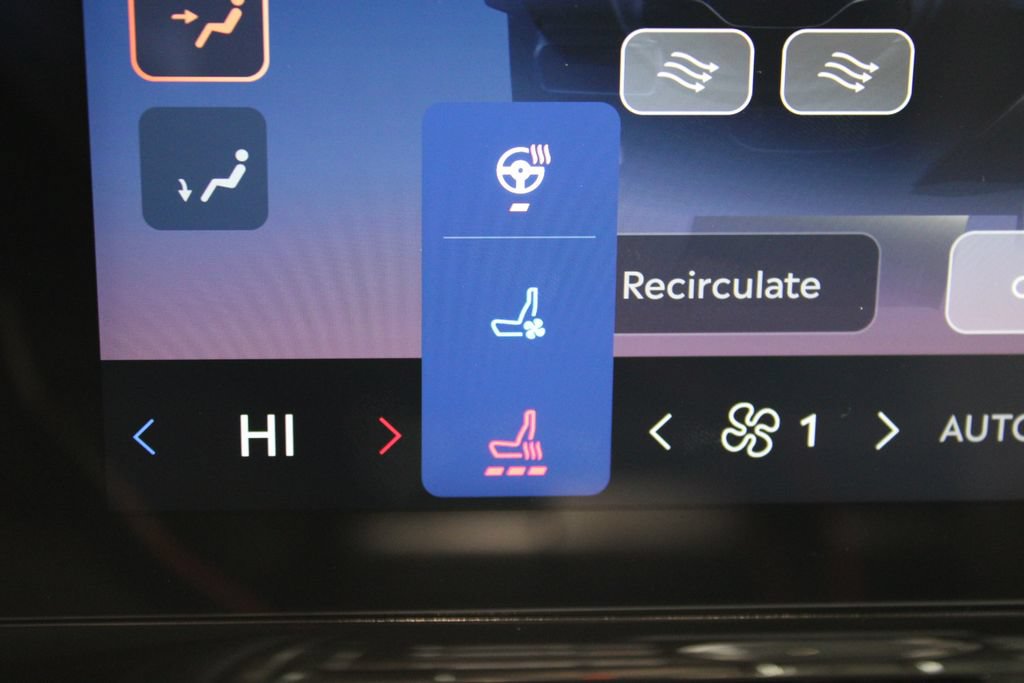New 2026 Lincoln Nautilus Premier w/ Equipment Group 102A AWD/4WD image 46