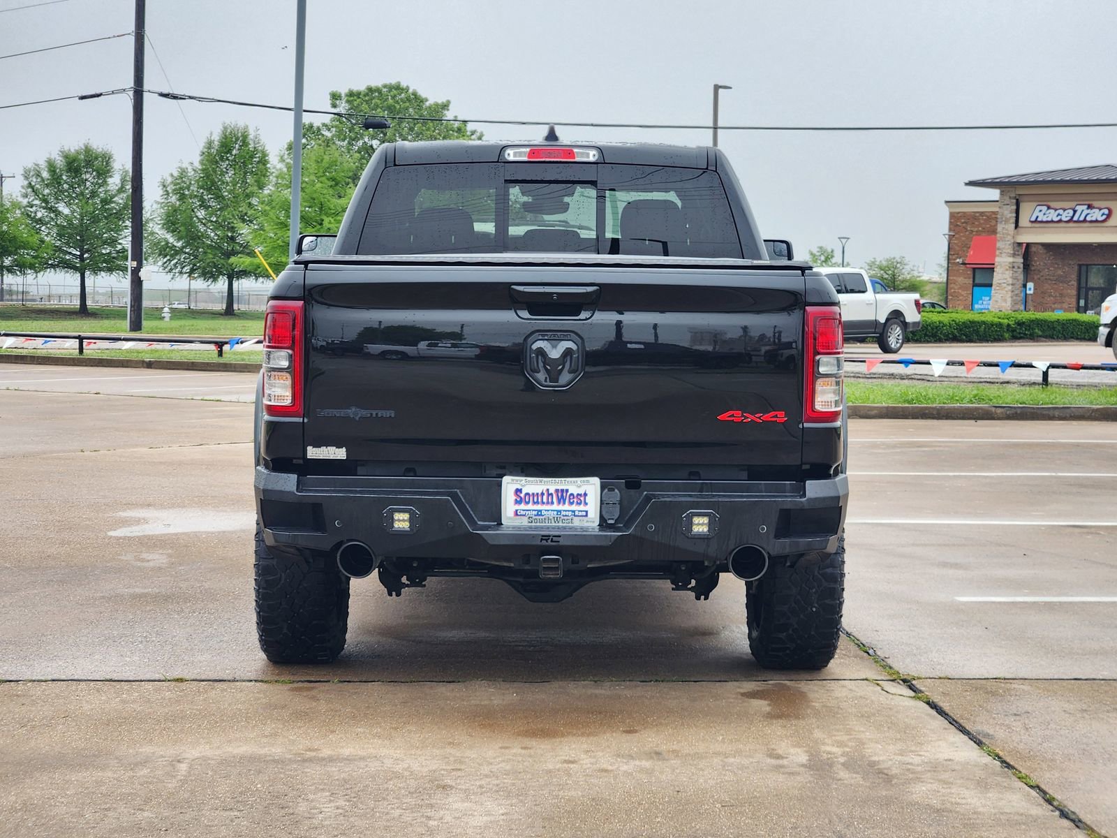 Used 2023 RAM 1500 Lone Star AWD/4WD image 8