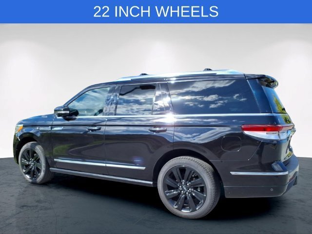 Used 2022 Lincoln Navigator Reserve AWD/4WD image 18